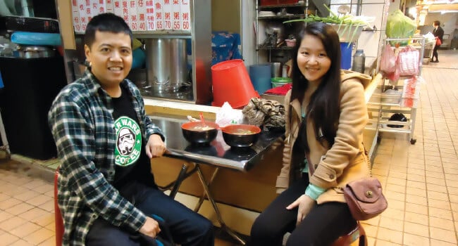 Kevin Lee meets up with fellow Exchange Participant, Peggy Chen, in Taiwan