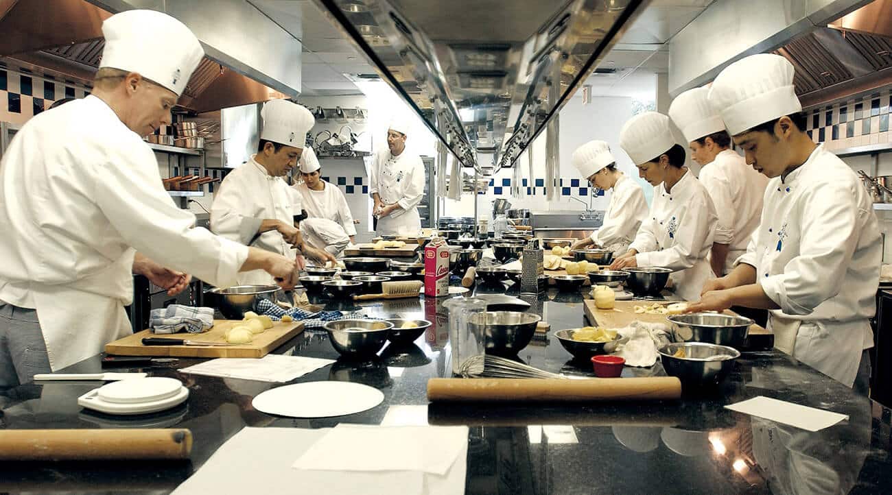 Top 5 Reasons to Attend Culinary School - Study and Go Abroad