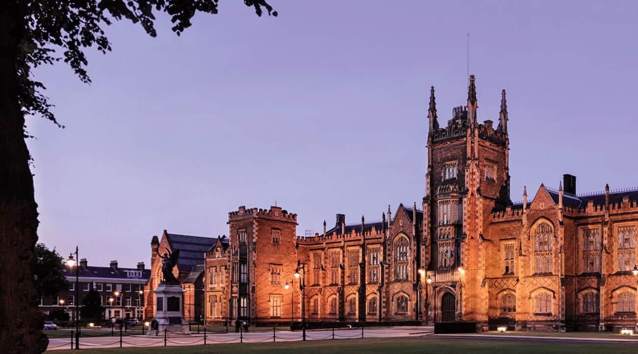 Queen's University Belfast – Law School / JD (Juris Doctor) - Study and Go  Abroad